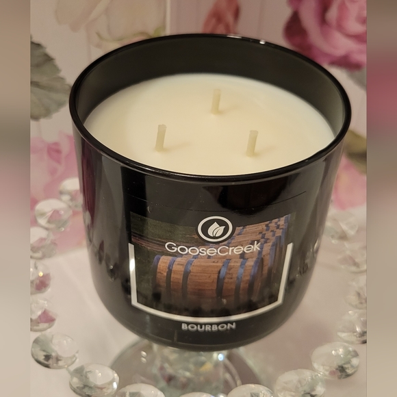 Goosecreek BOURBON Candle w/Lid - Picture 3 of 7